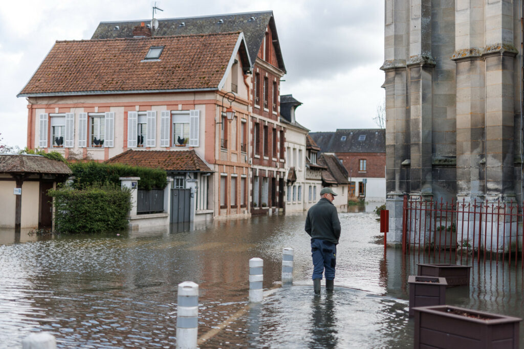 Débordement de la Seine le 09/04/2024 dans les rues de La Bouille (source : MRN)